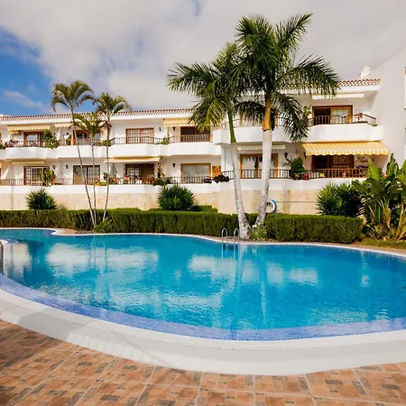 Bouganvillas Ocean View Apartment *