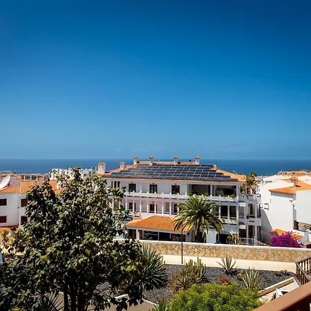 Bouganvillas Ocean View Адехе